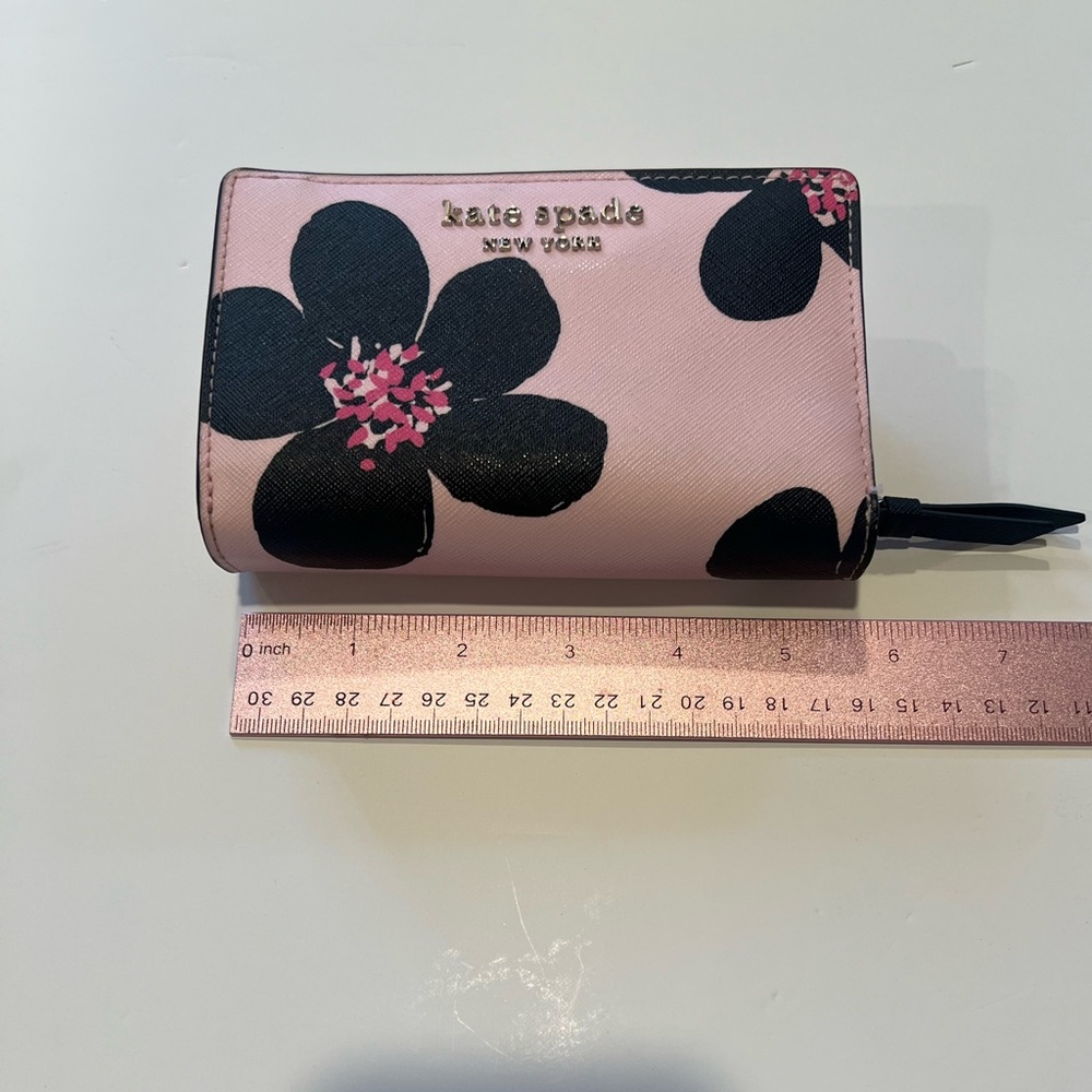 Kate Spade ♠️ New York Cameron Grand Pink and Black Floral Bifold Wallet NWOT - Picture 10 of 11